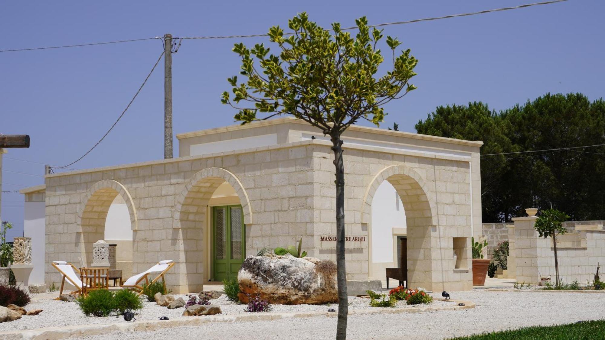 Masseria Tre Archi & Apulia Relais Gentiluomo Экстерьер фото